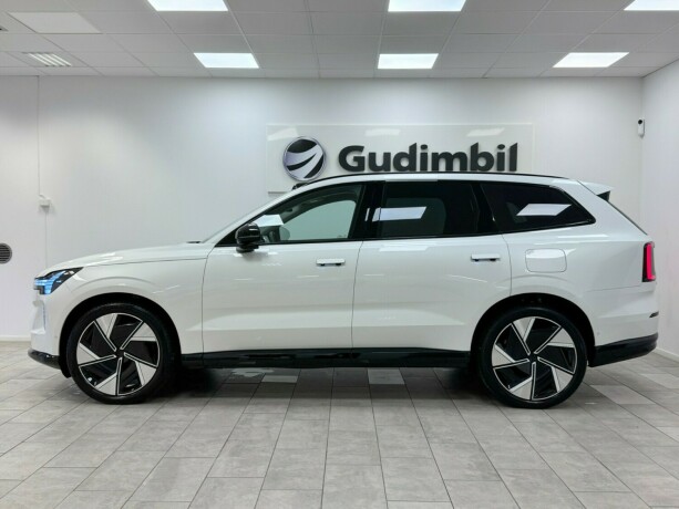 volvo-ex90-elektrisitet-2025-big-3