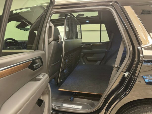 chevrolet-tahoe-diesel-2025-big-14