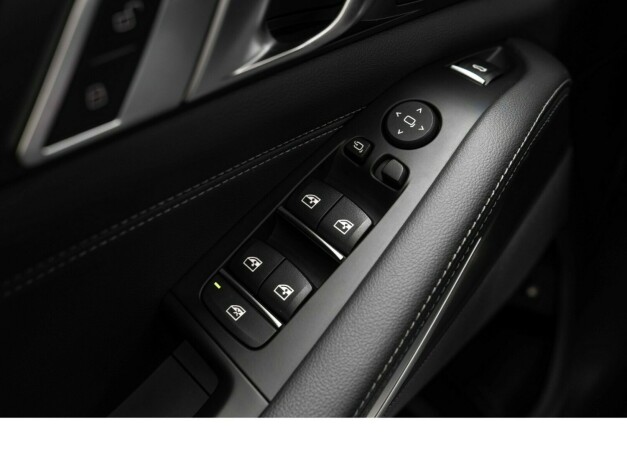 bmw-x5-elektrisitetbensin-2020-big-28