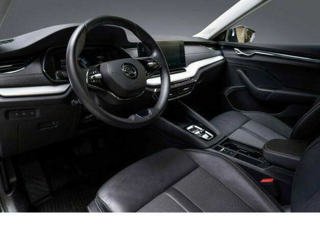 skoda-octavia-elektrisitetbensin-2021-big-21