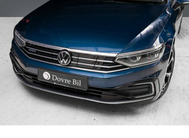 volkswagen-passat-elektrisitetbensin-2021-big-3