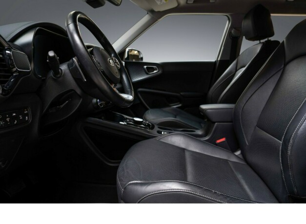kia-soul-elektrisitet-2021-big-21