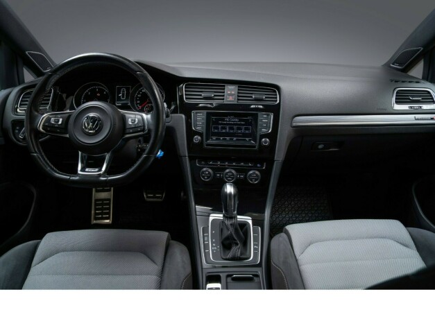 volkswagen-golf-diesel-2015-big-11