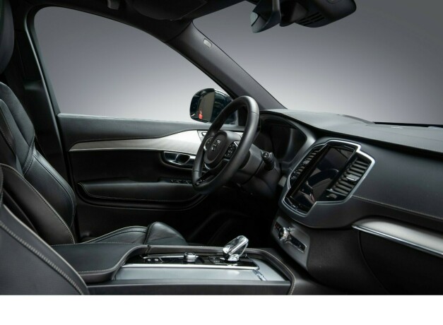 volvo-xc-90-elektrisitetbensin-2023-big-30