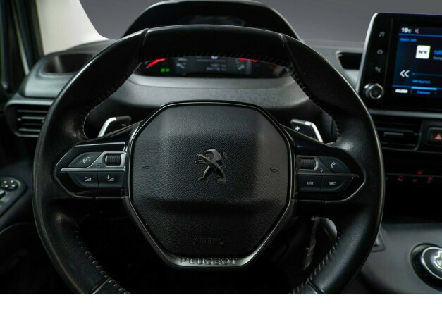 peugeot-partner-diesel-2020-big-12