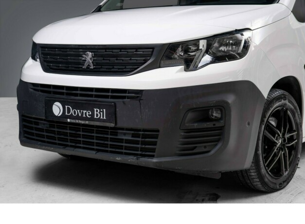 peugeot-partner-diesel-2020-big-1