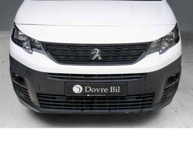 peugeot-partner-diesel-2020-big-5