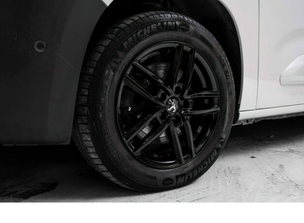 peugeot-partner-diesel-2020-big-2