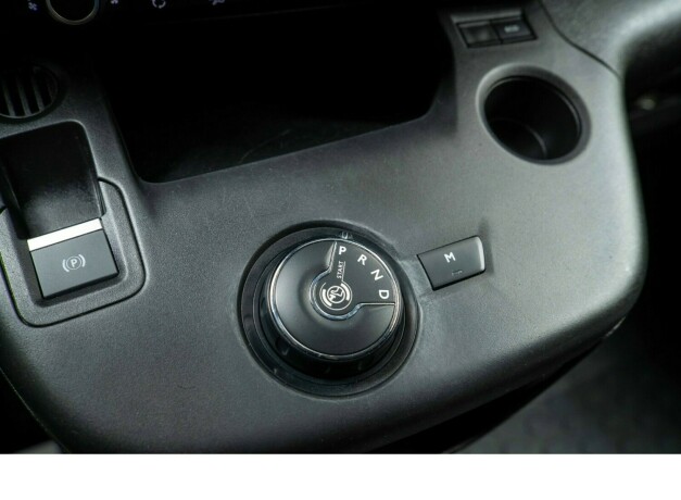 peugeot-partner-diesel-2020-big-15