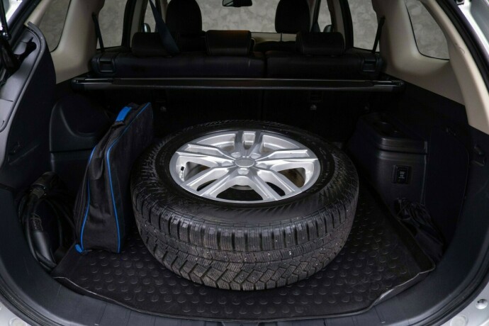 mitsubishi-outlander-elektrisitetbensin-2021-big-31