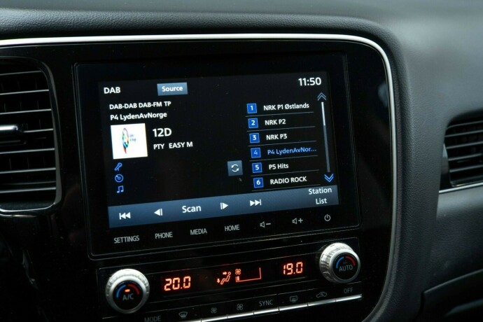 mitsubishi-outlander-elektrisitetbensin-2021-big-20