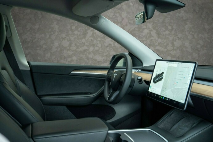 tesla-model-y-elektrisitet-2021-big-30
