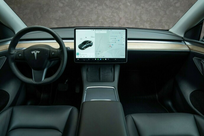 tesla-model-y-elektrisitet-2021-big-28