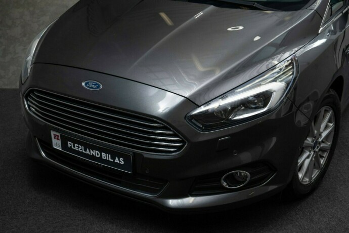 ford-s-max-diesel-2016-big-3