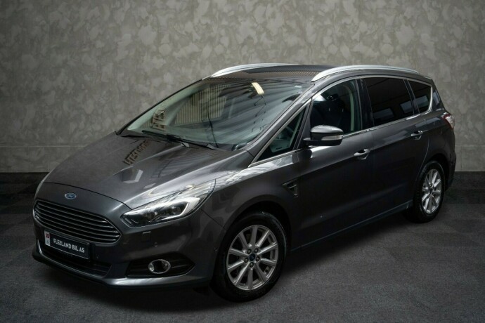 ford-s-max-diesel-2016-big-1