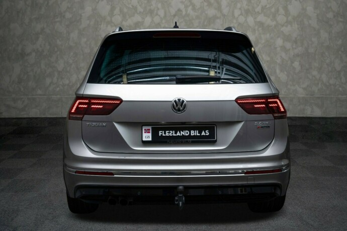 volkswagen-tiguan-bensin-2017-big-9