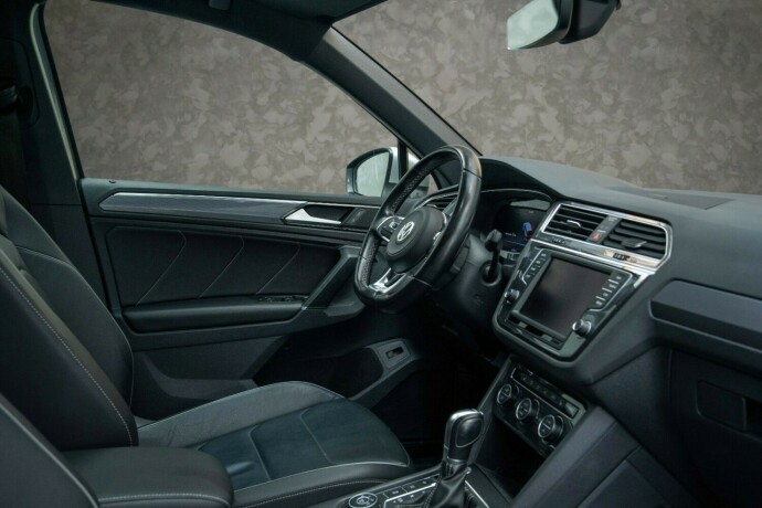 volkswagen-tiguan-bensin-2017-big-33