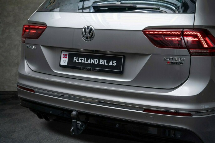 volkswagen-tiguan-bensin-2017-big-11