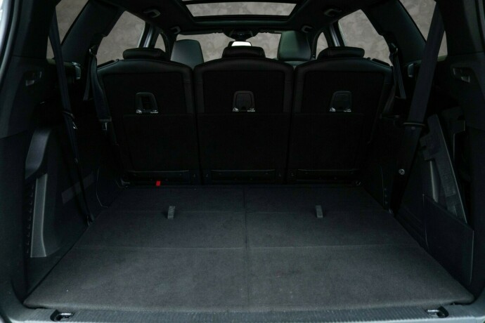 peugeot-5008-bensin-2019-big-33
