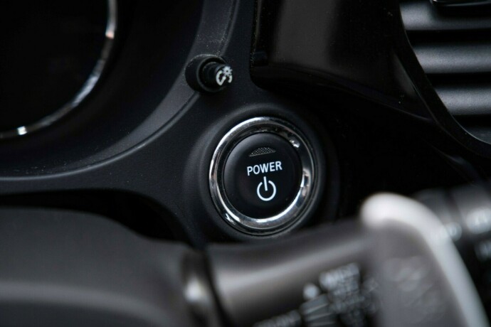 mitsubishi-outlander-elektrisitetbensin-2016-big-15