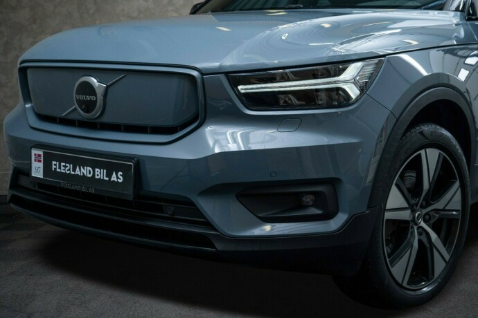 volvo-xc-40-elektrisitet-2021-big-1