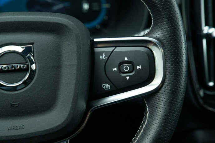 volvo-xc-40-elektrisitet-2021-big-15