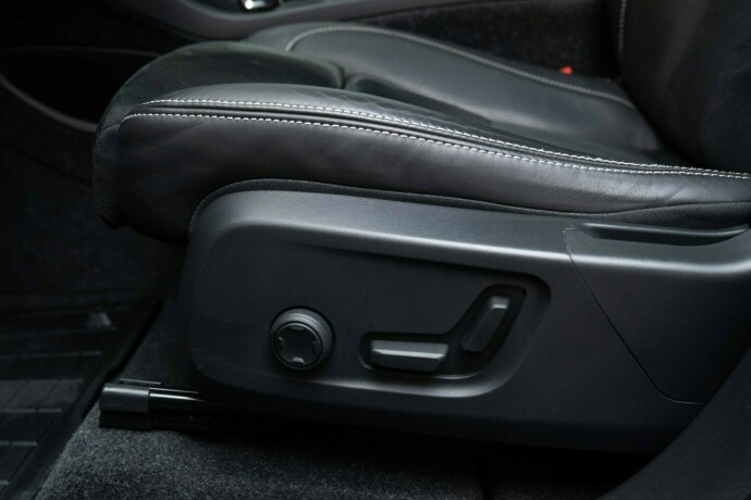 volvo-xc-40-elektrisitet-2021-big-25