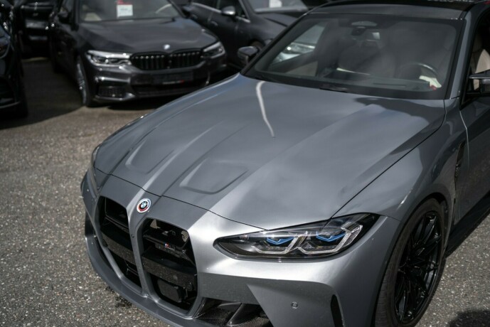 bmw-m3-bensin-2023-big-12