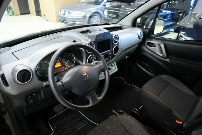 peugeot-partner-electric-elektrisitet-2018-big-5