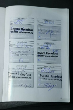 toyota-hilux-diesel-2013-big-19