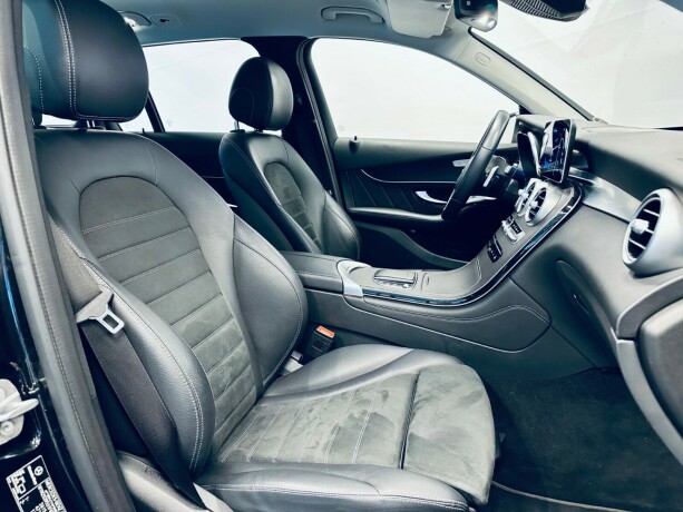 mercedes-benz-glc-elektrisitetbensin-2021-big-16