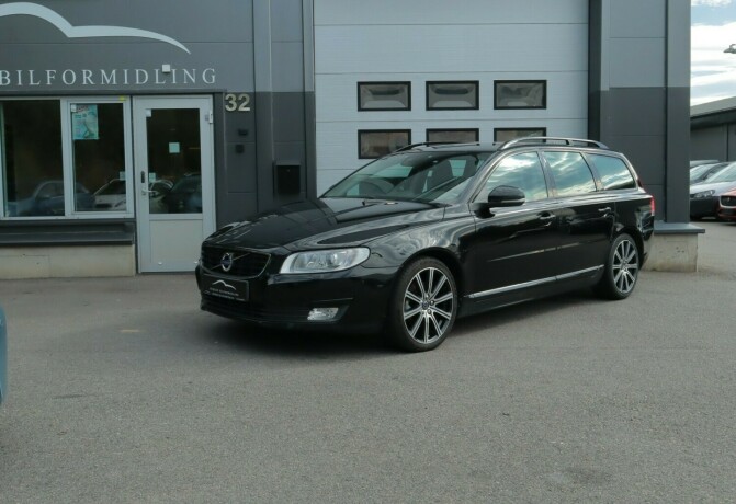 volvo-v70-diesel-2015-big-0