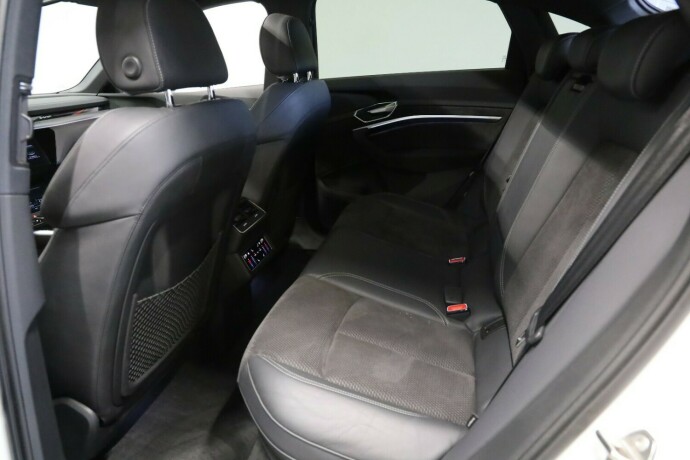 audi-e-tron-sportback-elektrisitet-2020-big-10