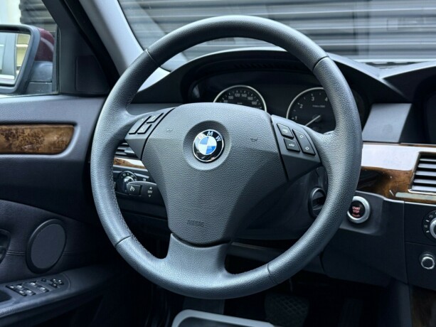 bmw-5-serie-bensin-2009-big-10