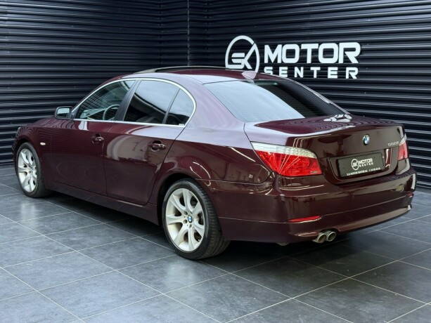 bmw-5-serie-bensin-2009-big-1