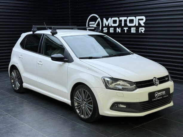 volkswagen-polo-bensin-2013-big-0