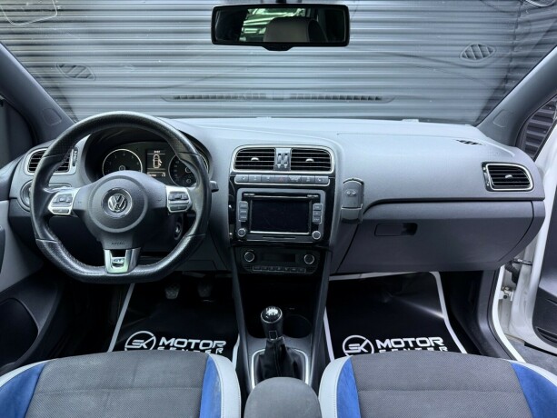 volkswagen-polo-bensin-2013-big-9