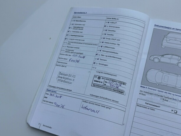 volkswagen-polo-bensin-2013-big-32