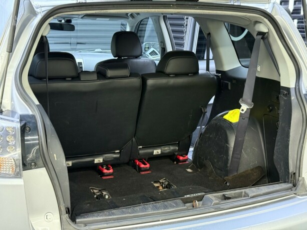 mitsubishi-outlander-diesel-2013-big-26