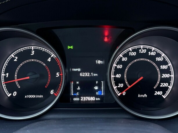 mitsubishi-outlander-diesel-2013-big-14