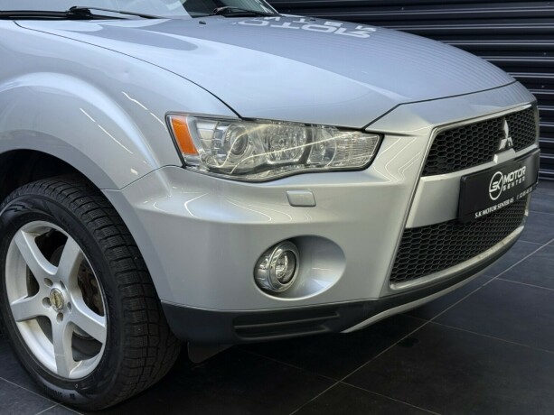 mitsubishi-outlander-diesel-2013-big-2