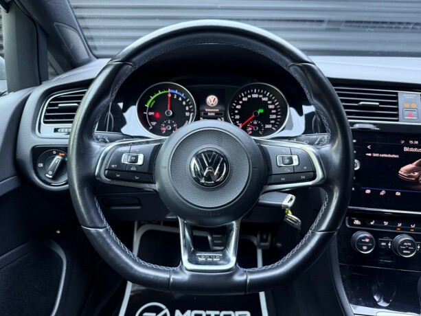 volkswagen-golf-elektrisitetbensin-2018-big-11