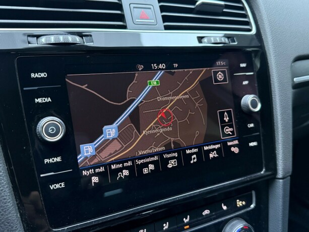 volkswagen-golf-elektrisitetbensin-2018-big-20