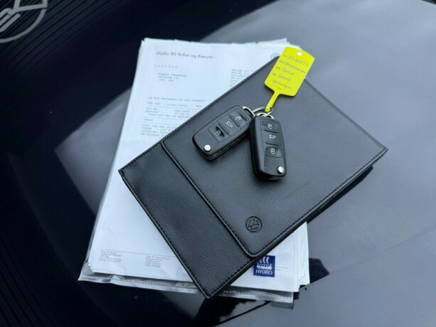 volkswagen-golf-bensin-2012-big-32