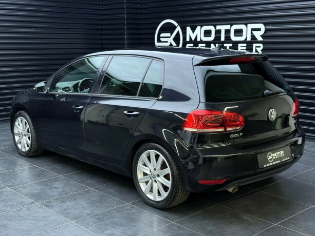 volkswagen-golf-bensin-2012-big-1
