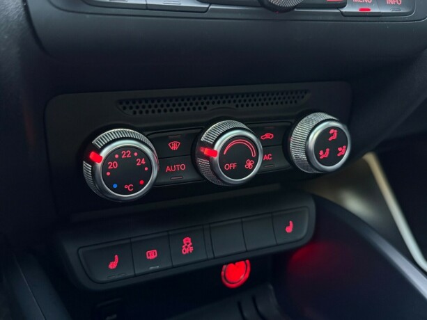 audi-a1-diesel-2011-big-26