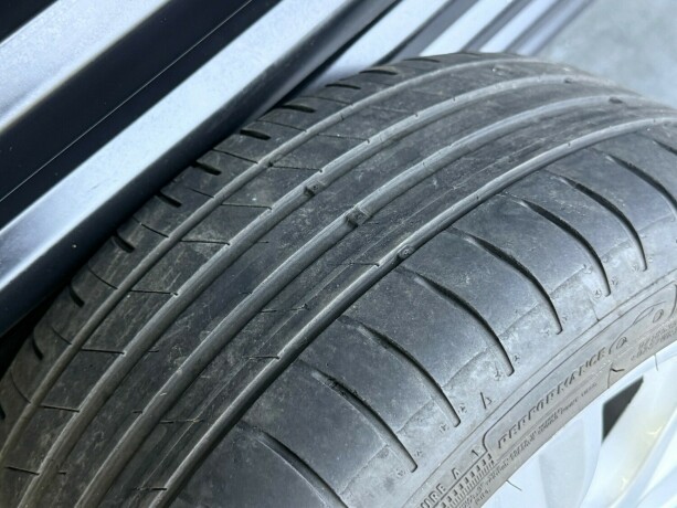 audi-a1-diesel-2011-big-34