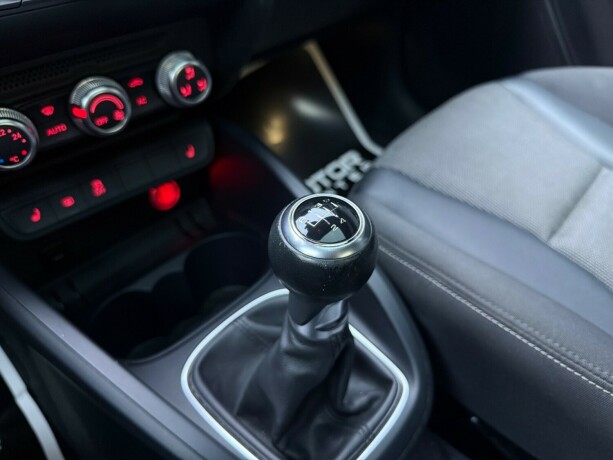 audi-a1-diesel-2011-big-27