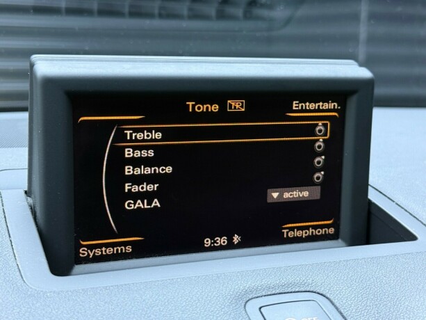 audi-a1-diesel-2011-big-23