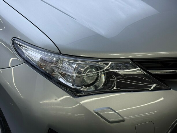 toyota-auris-bensin-2013-big-4